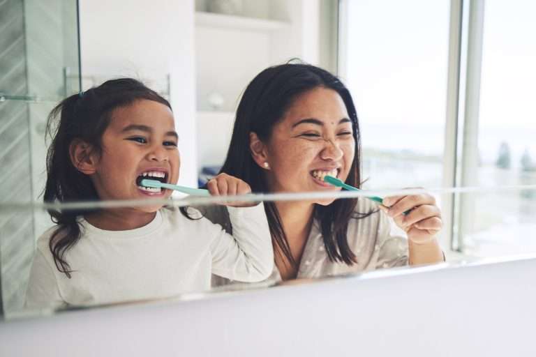 Read more about the article How Long Should You Brush Your Teeth For?